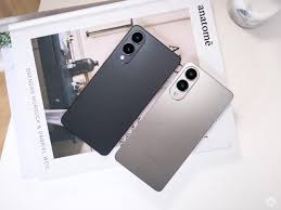 Samsung Galaxy S25 Edge Hands-On: Thin Frame, Big Impact
