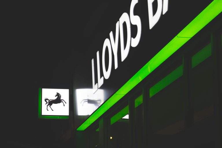 Lloyds Bank App Down: Bank Issues Urgent Statement