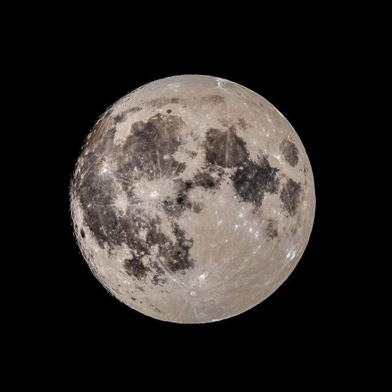 First Supermoon of 2026 Year Set to Light Up the Sky